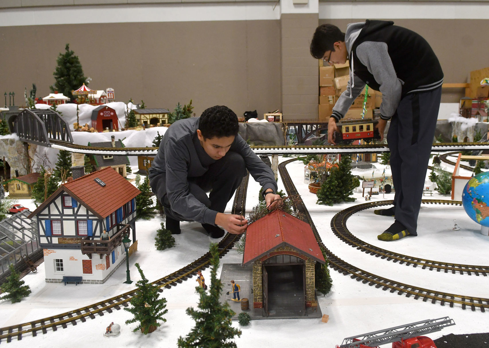 Festival of Trees setting up at the RiverCenter
